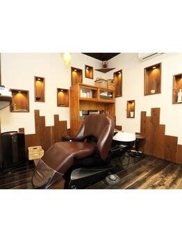 【マンツーマン施術☆】事前のカウンセリングでお悩みやご希望をくみ取り、お客様の理想を叶えます！