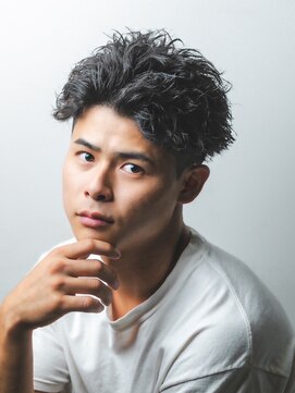 バック(BUCK) ツイストスパイキー