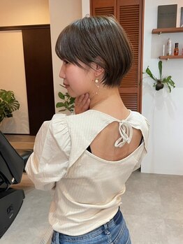 顧客の8割がショートカットのお客様です。お客様の魅力を最大限に引き出します。お気軽にご連絡ください。