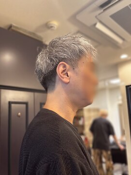 サラリーマン刈り上げショート