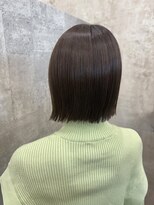 イル(iru)&nbsp;切りっぱなし×ベージュ×ツヤ