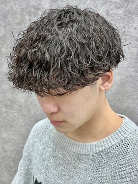 グロップ 町田(GLOP) 無造作束感メンズ波巻きパーマ