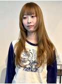 レイヤーカット×ゴールドベージュ