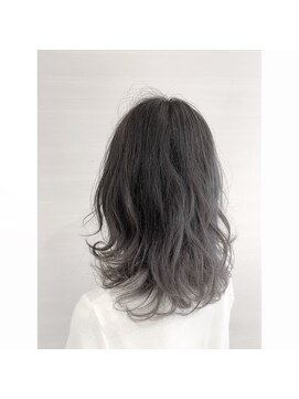 ヌーム 塚本店(NOOM) カラーコレクション