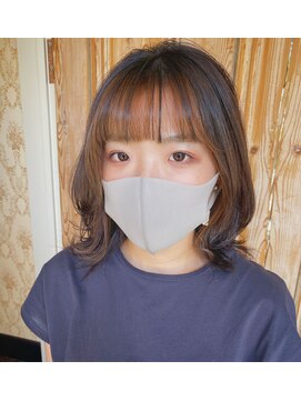 ベニヤボンドストリート(Beniya BOND STREET) シースルー前髪×バングカラー×オン眉ショート×ボブショート