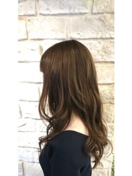 オレロ 国立(olelo) 大人ガーリー/似合わせカット/リバースセンターパート/国立