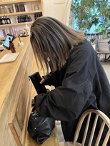 ウィークエンド(WEEKEND)&nbsp;白髪対応【カット＋バレイヤージュ＋トリートメント22000円～】