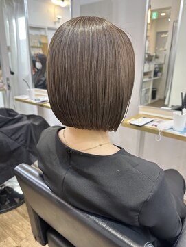 イオエ(ioe) 黒髪/ボブルフ/ネビージュ/小顔/ワンレン/髪質改善/グレージュ