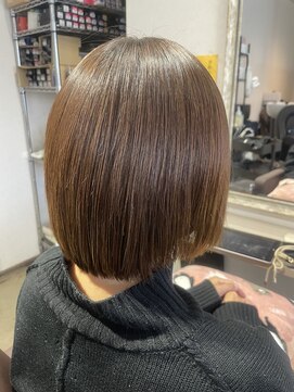 ランプシーヘアー(Lampsi hair) 艶感ボブ
