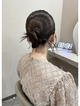 ミラ(Mila) 艶々★韓国カチモリヘア＊結婚式お呼ばれオケージョンヘア