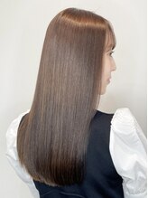 エスカーラ 表参道(THE ESCALA)