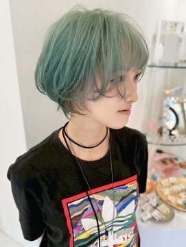 モナバイルーブル(MONA by Louvre) 【MONA】束感ショート/似合わせカット/ハイトーンショート