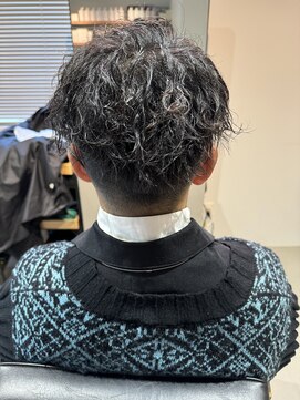 イズ(iss) メンズパーマ