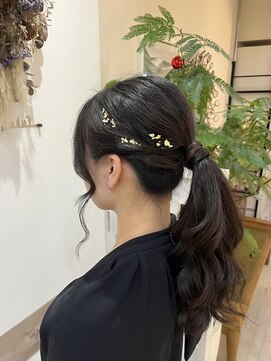 フゥカ 類家店(fuka) ゆるっとポニーアレンジ
