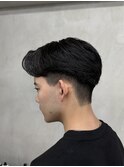 メンズセンターパートニュアンスパーマアップバング