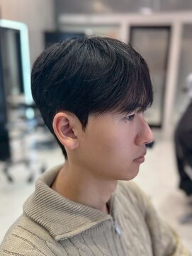 ジュノヘアージャパン 表参道(JUNO HAIR JAPAN) MEN’S HAIR/サーフカール/刈り上げセンターパート/渋谷