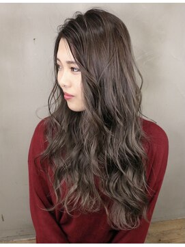 イロ ジェイアール JR奈良店(IRO) 柔らか質感グレージュカラー