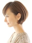 30代・40代に似合うシルエットが綺麗なひし形ボブ