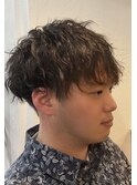ツイストスパイラルパーマメンズマッシュメソフトツーブロック