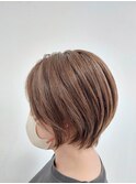 秋におすすめ骨格補正大人ショート