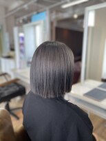 アフィナー 上大岡(Afinar) ♪【tomo 上大岡】 ボブ シルバー