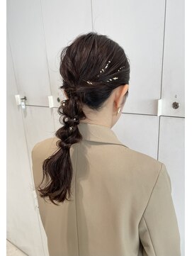 ロイリー バイ ローウェ 立川(Loely by Louwe) 編みおろし金箔アレンジ