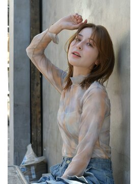 グラフ 立川(Graph.) シアベージュミディアムレイヤー