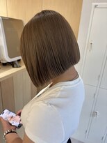 フルリール(fleurir)&nbsp;丸くならないボブ×ベージュカラー