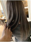 《grow 蒲田》ハイライトグレージュ・ストレートロング