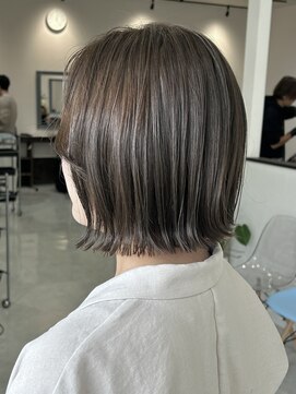 エミュ(emu.) 【透明感増し増し◎】ブリーチなしのダブルカラー