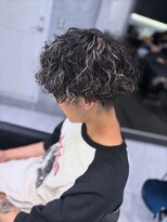 シーエスメイド バイ シャチュー 大須店(CS made by SHACHU)&nbsp;ハイライトパーマ