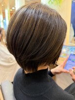 ニーナ 三軒茶屋(nina)&nbsp;サイドシルエットが綺麗なショートボブ