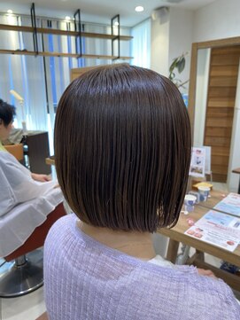 リーナ ビューティガーデン(LiNA BeautyGarden) ツヤ艶ボブ