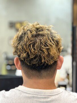 アルヘアー(Aru hair) 短髪ピンパーマ