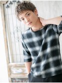 ハイトーンの束感フェザーマッシュA