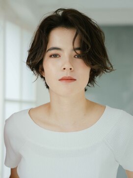 ヘアアンドリラクゼーション シャッセ(Hair&Relaxation SASE) 色気ハンサムショート