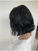 切りっぱなしボブ 暗髪 ブルーブラック
