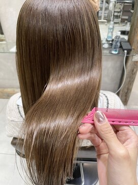 トルネード(TORNADO) 韓国風艶髪ストレート LAケラチントリートメント 美髪　M1220