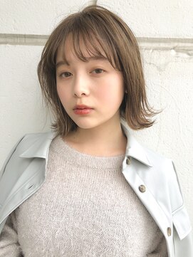 ヘアモード カクテル シースルーバング×プラチナベージュ【JUN】