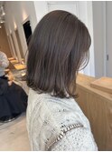 アッシュグレージュ