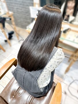 プラグ バイ ネオリーブ(plug by neolive) オリーブベージュ×髪質改善 [髪質改善/縮毛矯正]韓国K