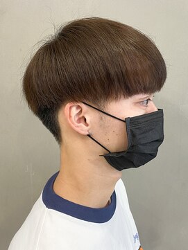 エルマーク 京橋(L-MARK) 黒髪マッシュナチュラルマッシュメンズヘア韓国ツーブロック