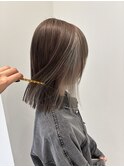 インナーカラーイヤリングカラーベージュボブやわらかベージュ