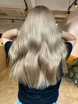 メリー オオサカ(Merly Osaka) smoky blond