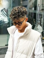メッツ 原宿(METS)&nbsp;MEN'S/スペインカール×メッシュ/スキンフェード