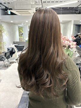 エターナリー(ETERNALLY) 透明感