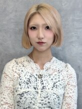 ラックスビー スカイ 大阪梅田店(LUXBE SKY) Canon