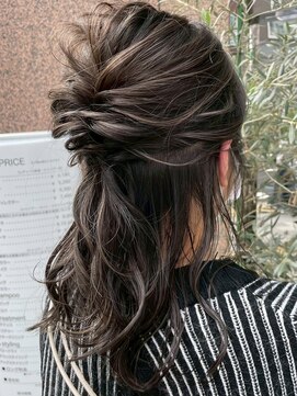 エジョン 八幡山店(Aejon) 大人レイヤーカット白髪ぼかし脱白髪染め40代50代60代