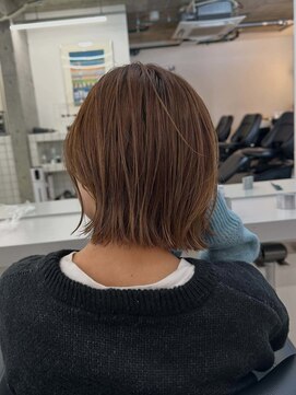 テンション(tension) レイヤーカットボブ髪質改善縮毛矯正札幌駅大通駅バスセンター駅