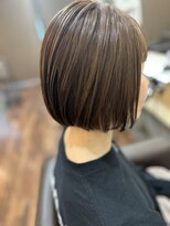 髪師 ケンジロウ(Kenjiro) コンパクトボブ